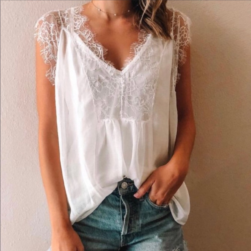 Boutique lace top